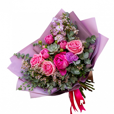 Букет из суккулента, пионовидных роз, матиолы и зелени - Фото 1