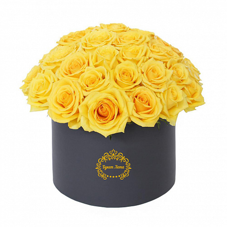 35 желтых роз в средней бархатной шляпной коробке - Фото 1
